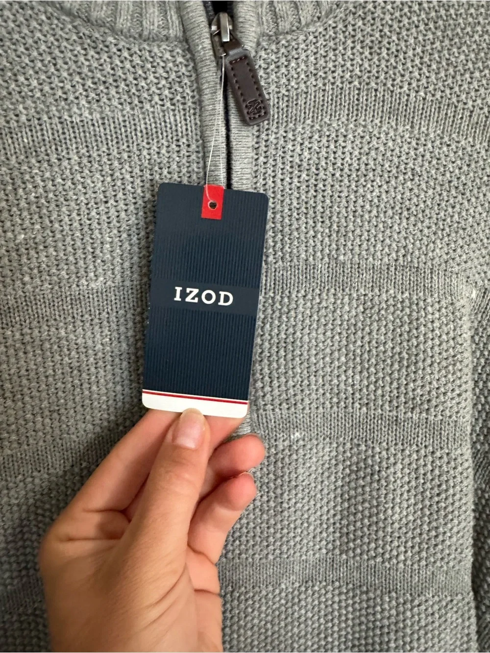 Izod Men's Grey Quarter-Zip Knit Pullover